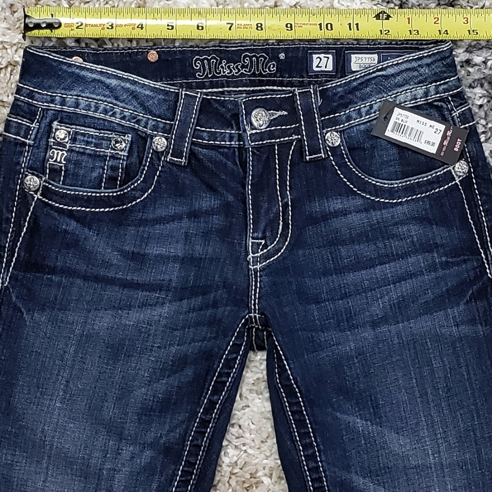 Miss Me Boot Cut Jean's. Size 27. NWT - Picture 5 of 9